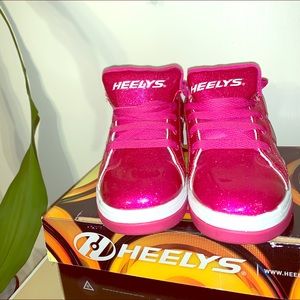 Glitter Pink Roller shoe similar to inline skates